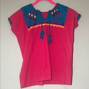 Méxican Embroidered Blouse